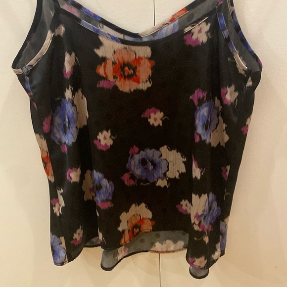 Topshop - Floral, subtle black polka dot sheer tank with a V neckline. UK 6 US 2 - Picture 5 of 8